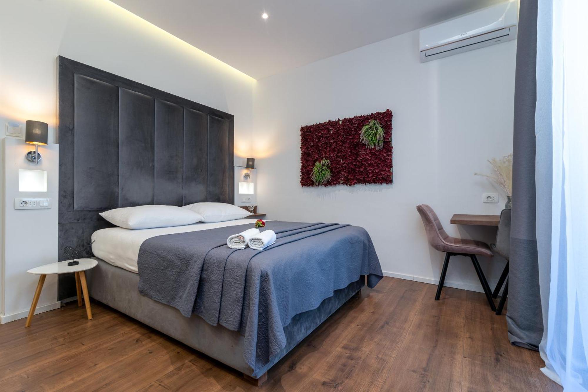 Antares Luxury 1 Gjestgiverier